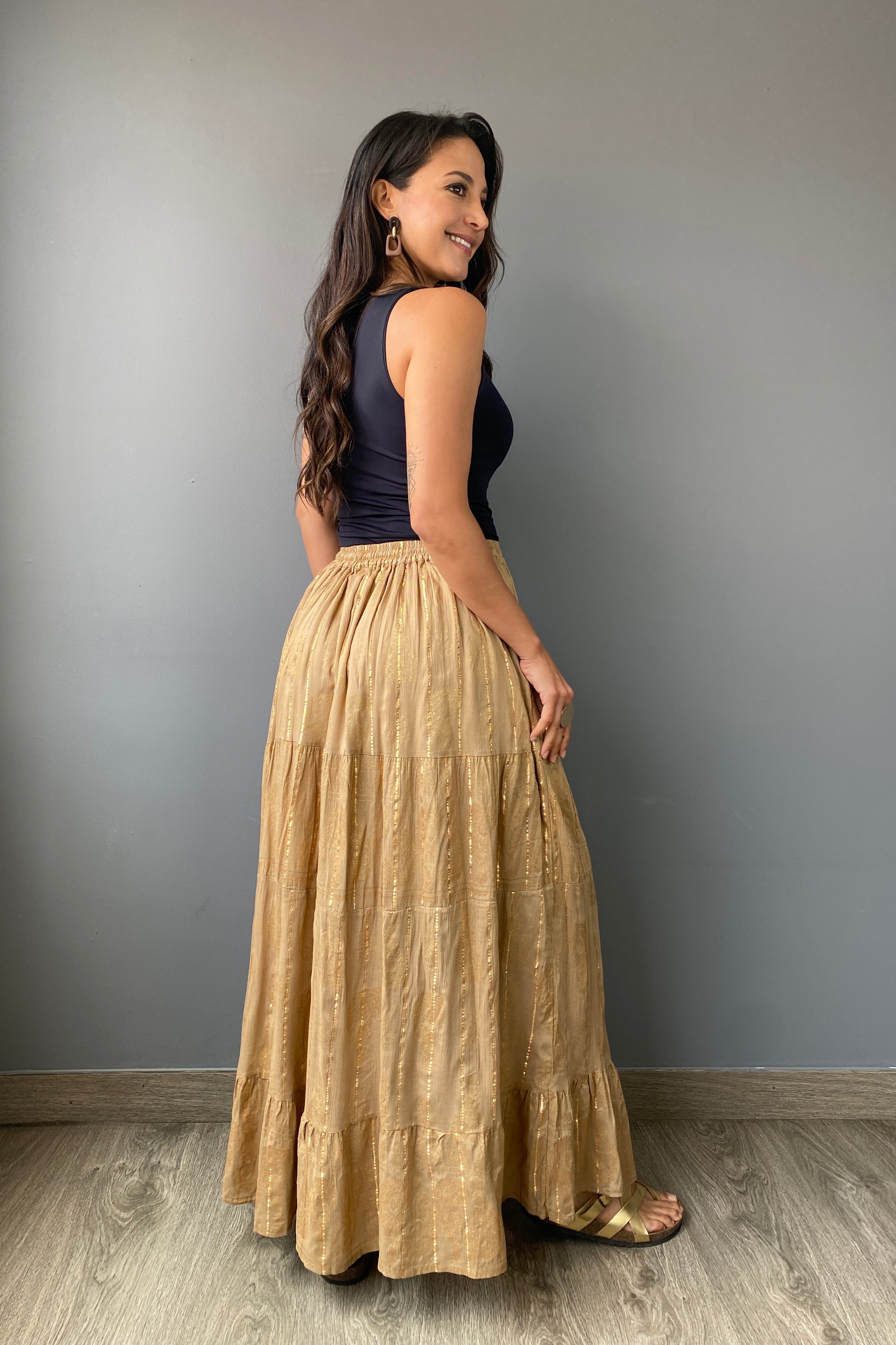 Falda Dorada