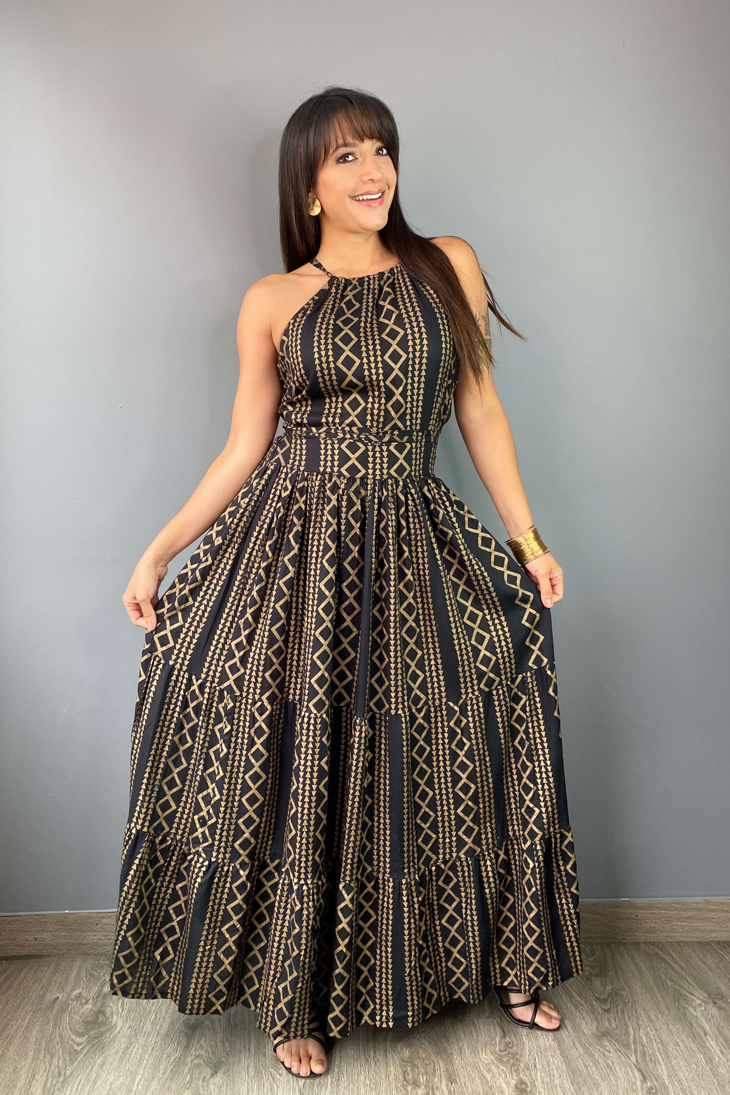 Vestido Boho Negro Dorado