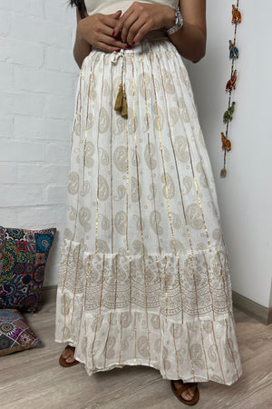 Falda blanca Apliques Dorados - Seleno Shop