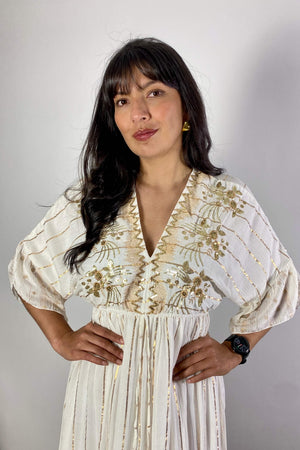 Vestido Kaftan Apliques Dorados - Seleno Shop