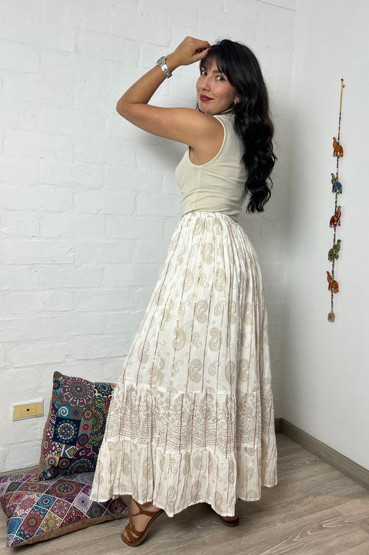Falda Larga blanca Apliques Dorados