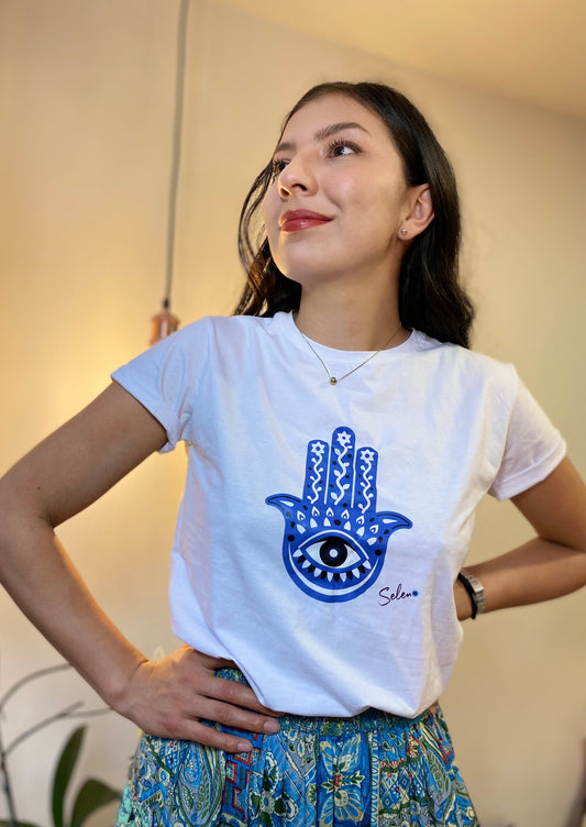 Camiseta blanca Mano Hamsa