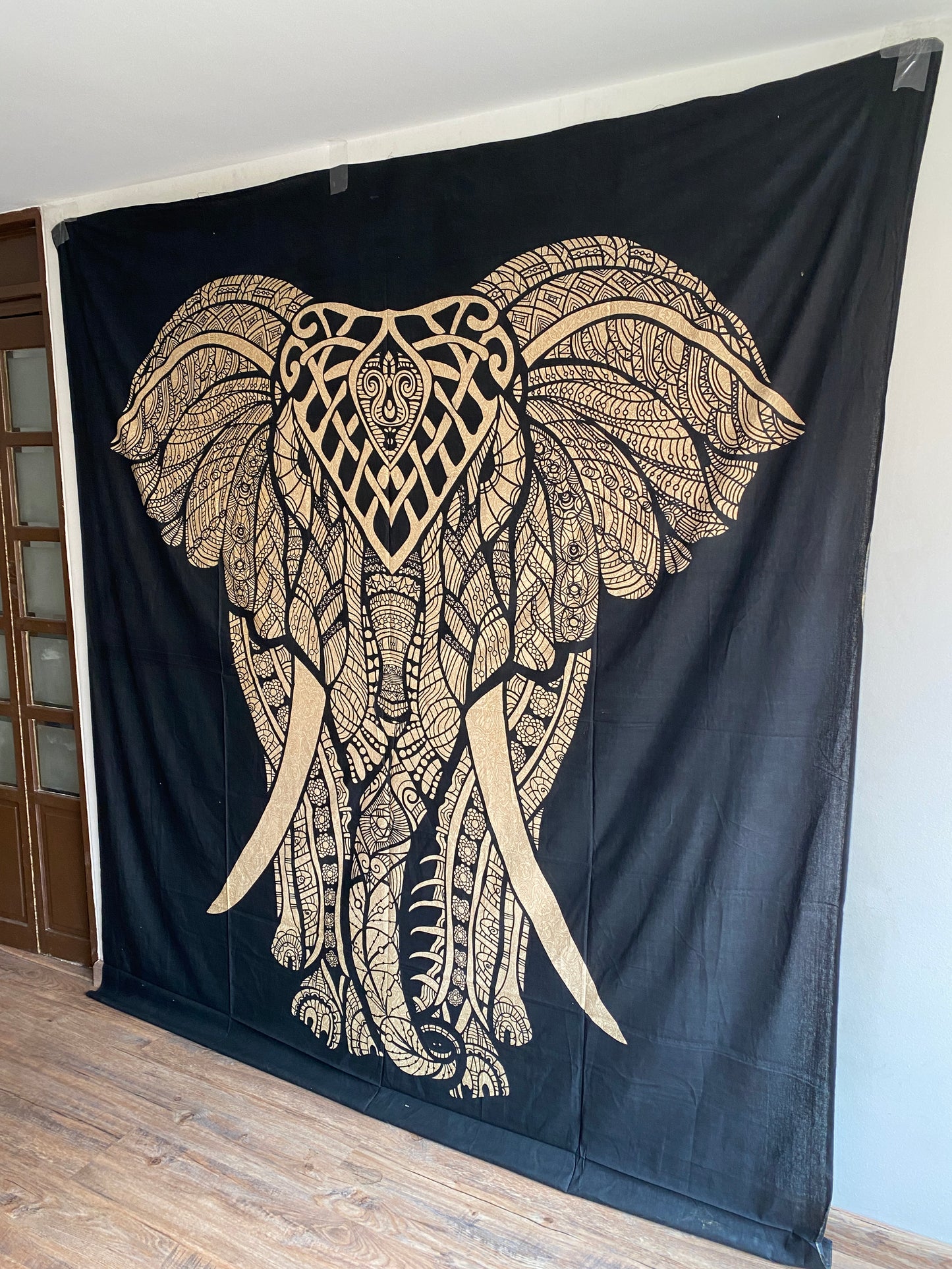 Tela Mandala Negra Elefante