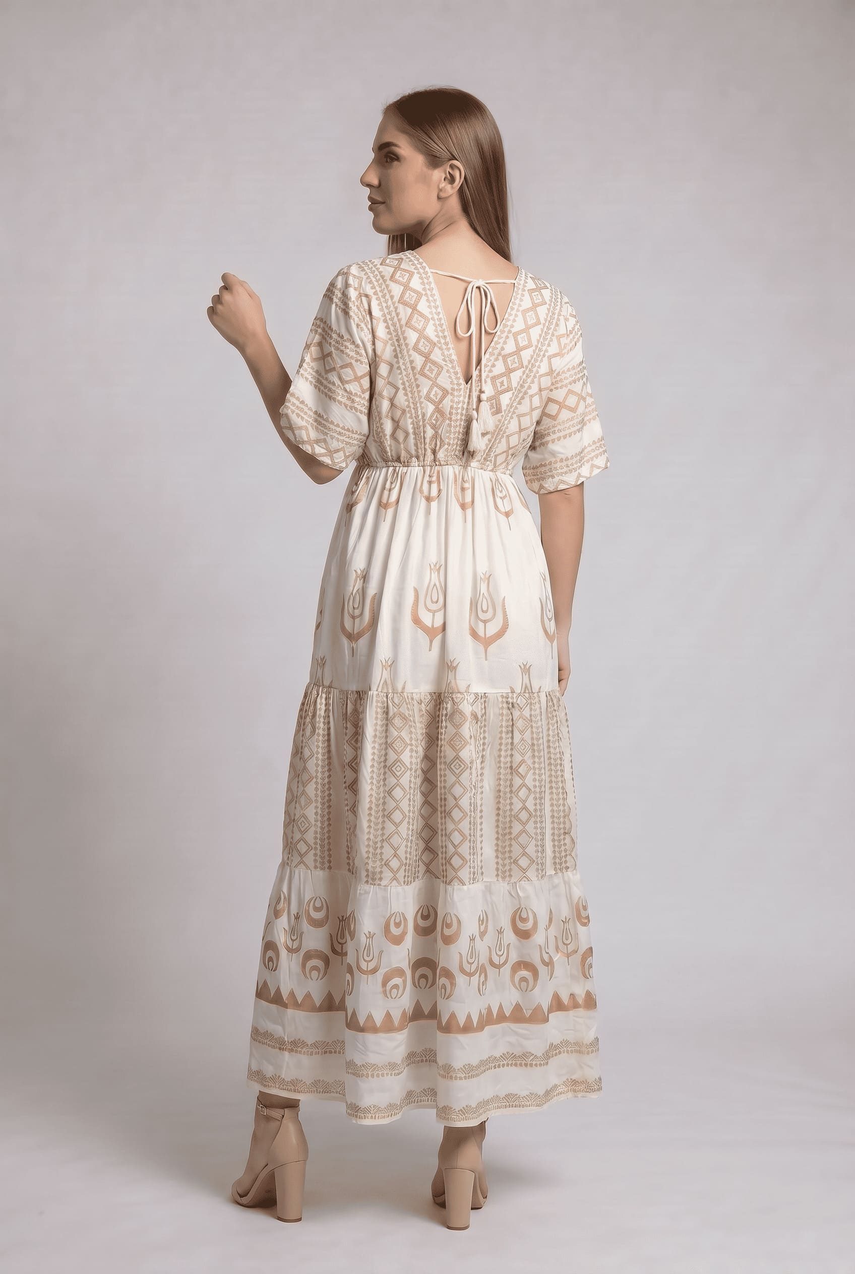 Vestido Kaftan Beige Dorado