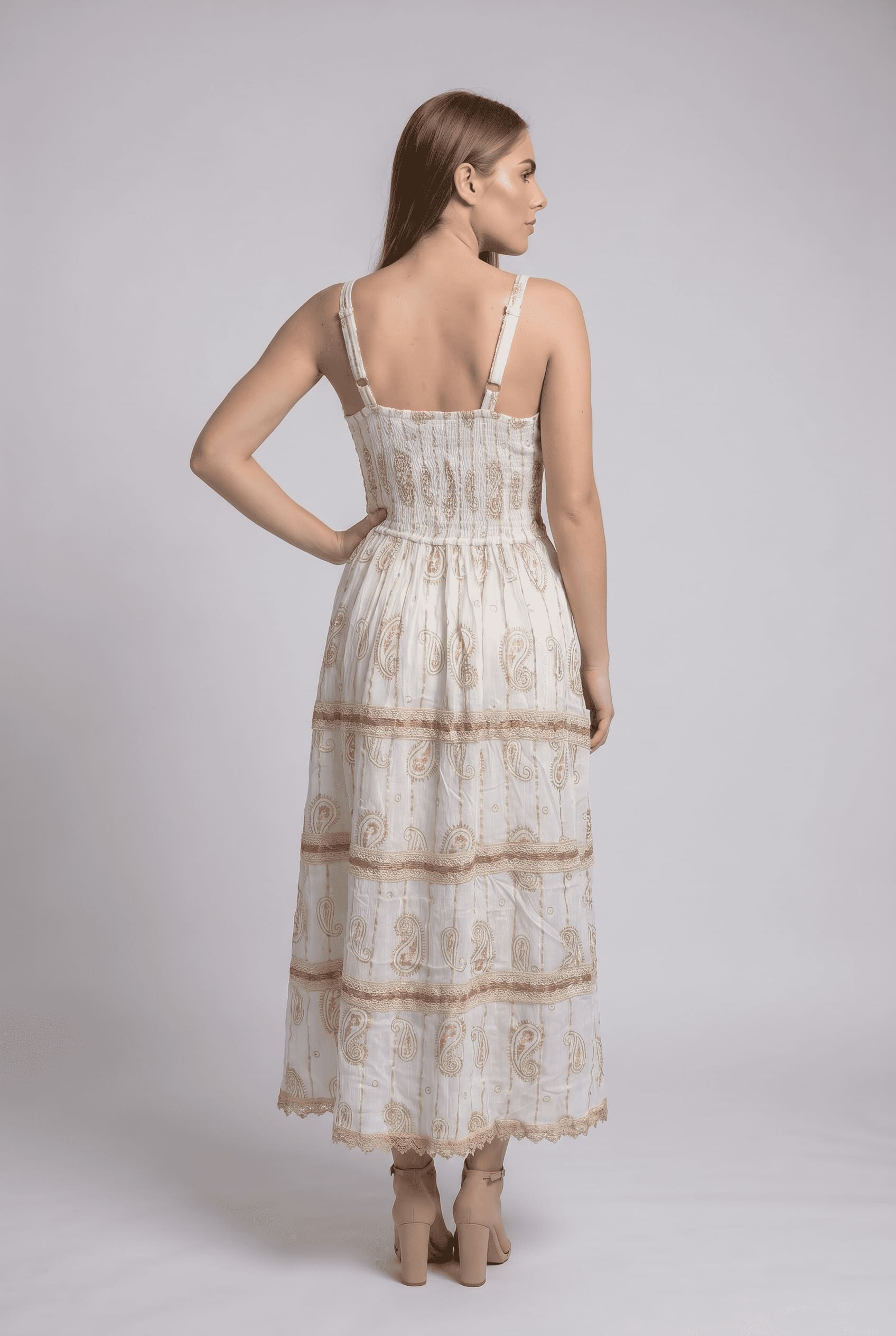 Vestido Boho Blanco Dorado