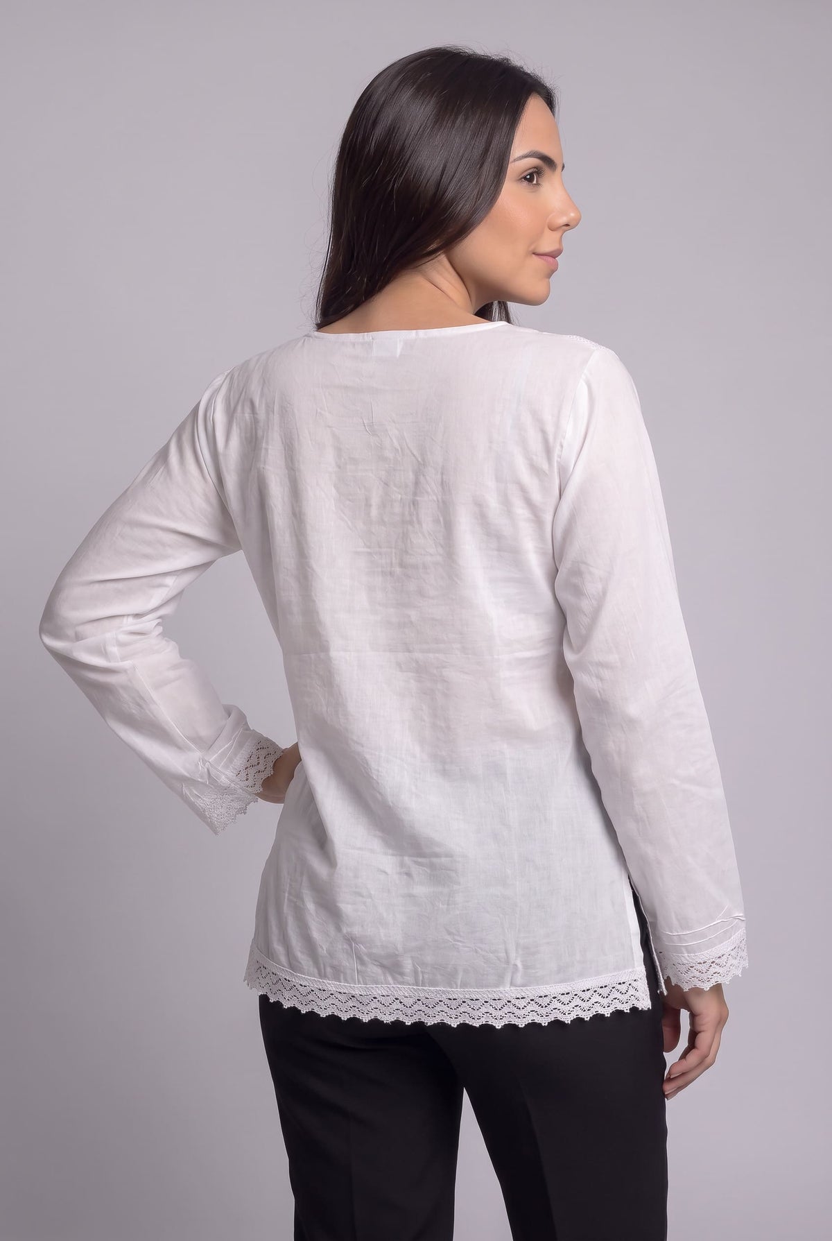 Bluson Blanco Flor Bordada - Seleno Shop