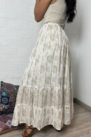 Falda blanca Apliques Dorados - Seleno Shop