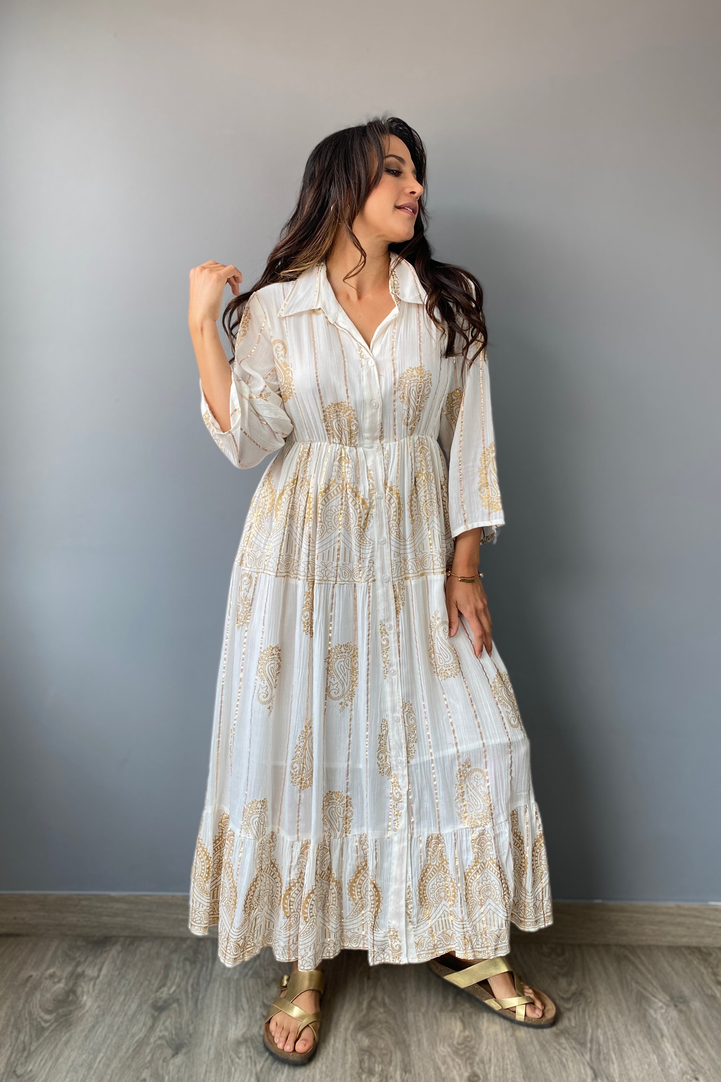 Vestido Kaftan Apliques Dorados - Seleno Shop