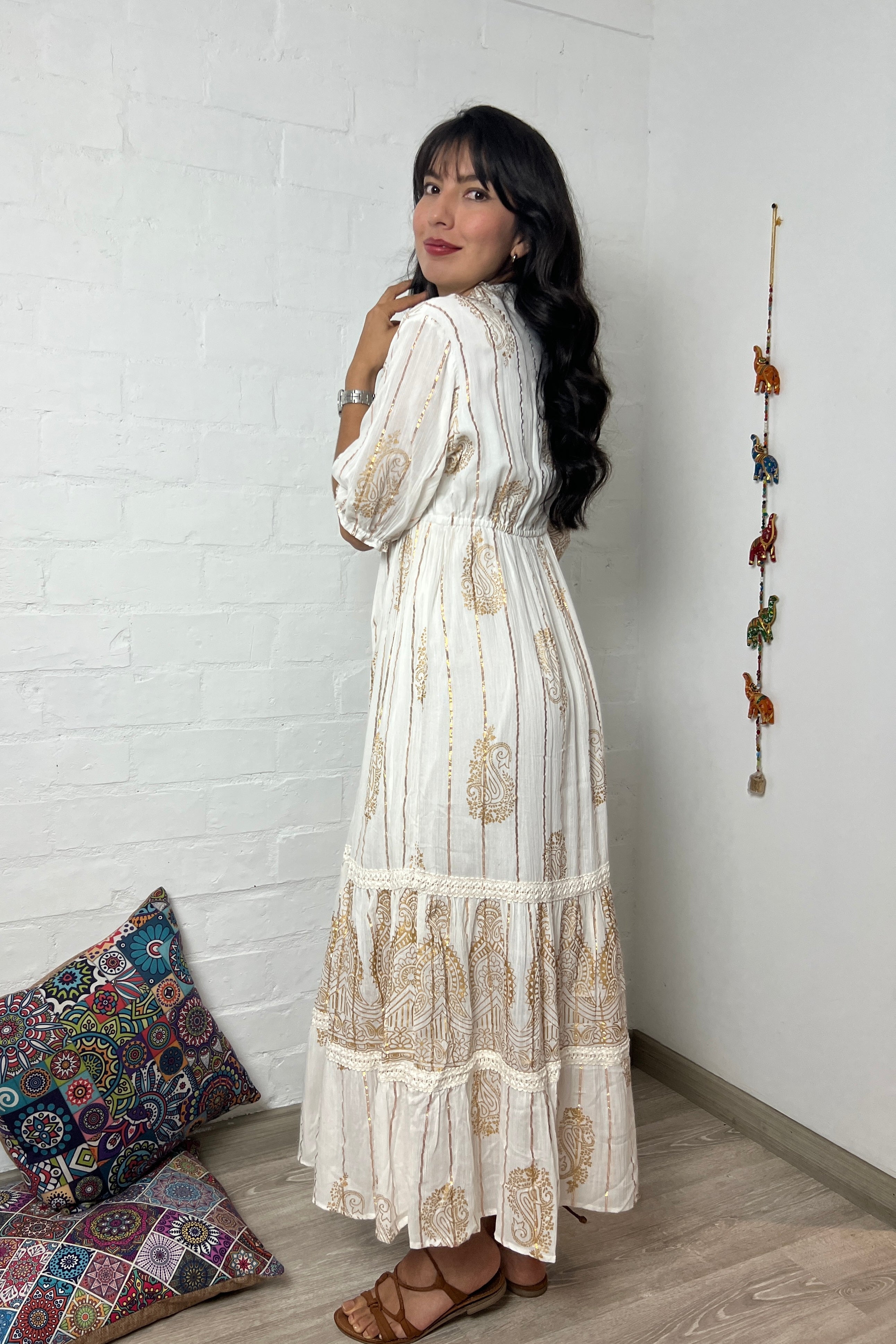Vestido Kaftan Apliques Dorados - Seleno Shop