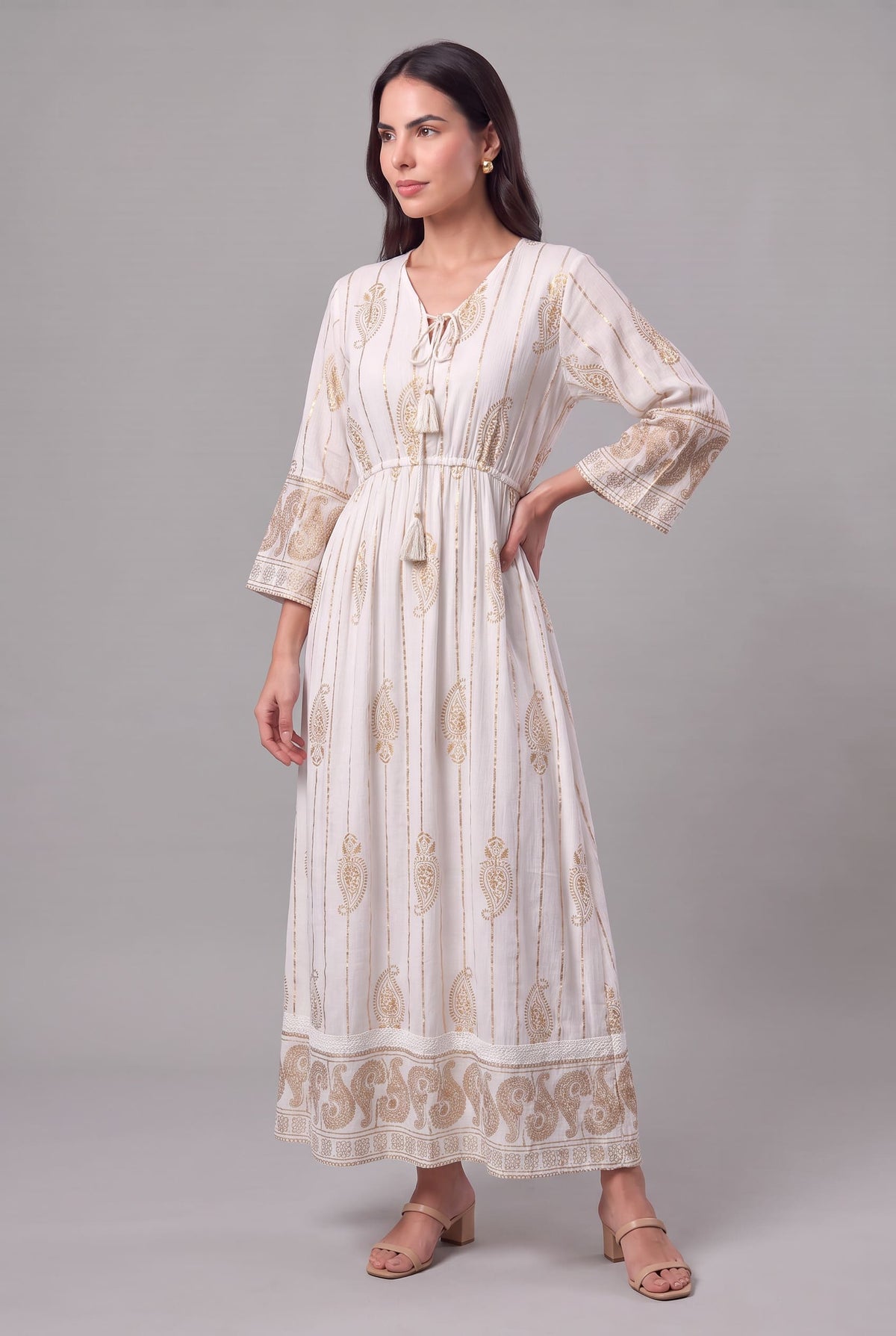 Vestido Kaftan Apliques Dorados - Seleno Shop