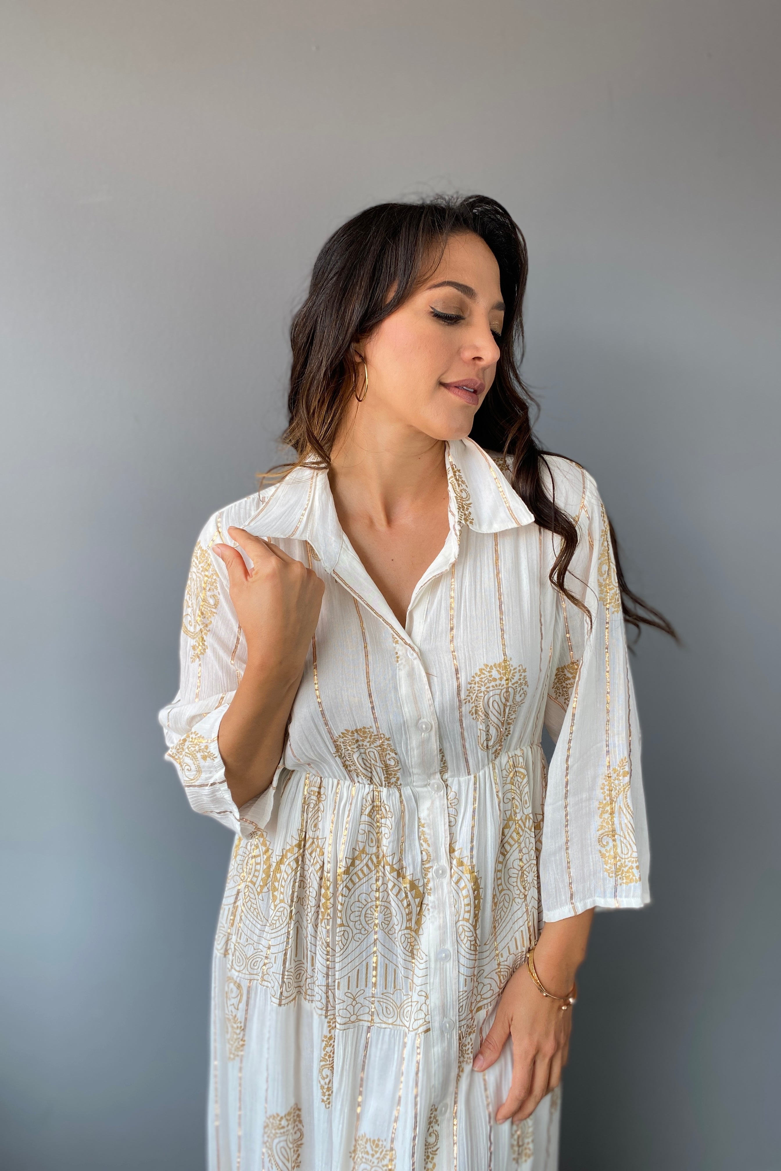 Vestido Kaftan Apliques Dorados - Seleno Shop