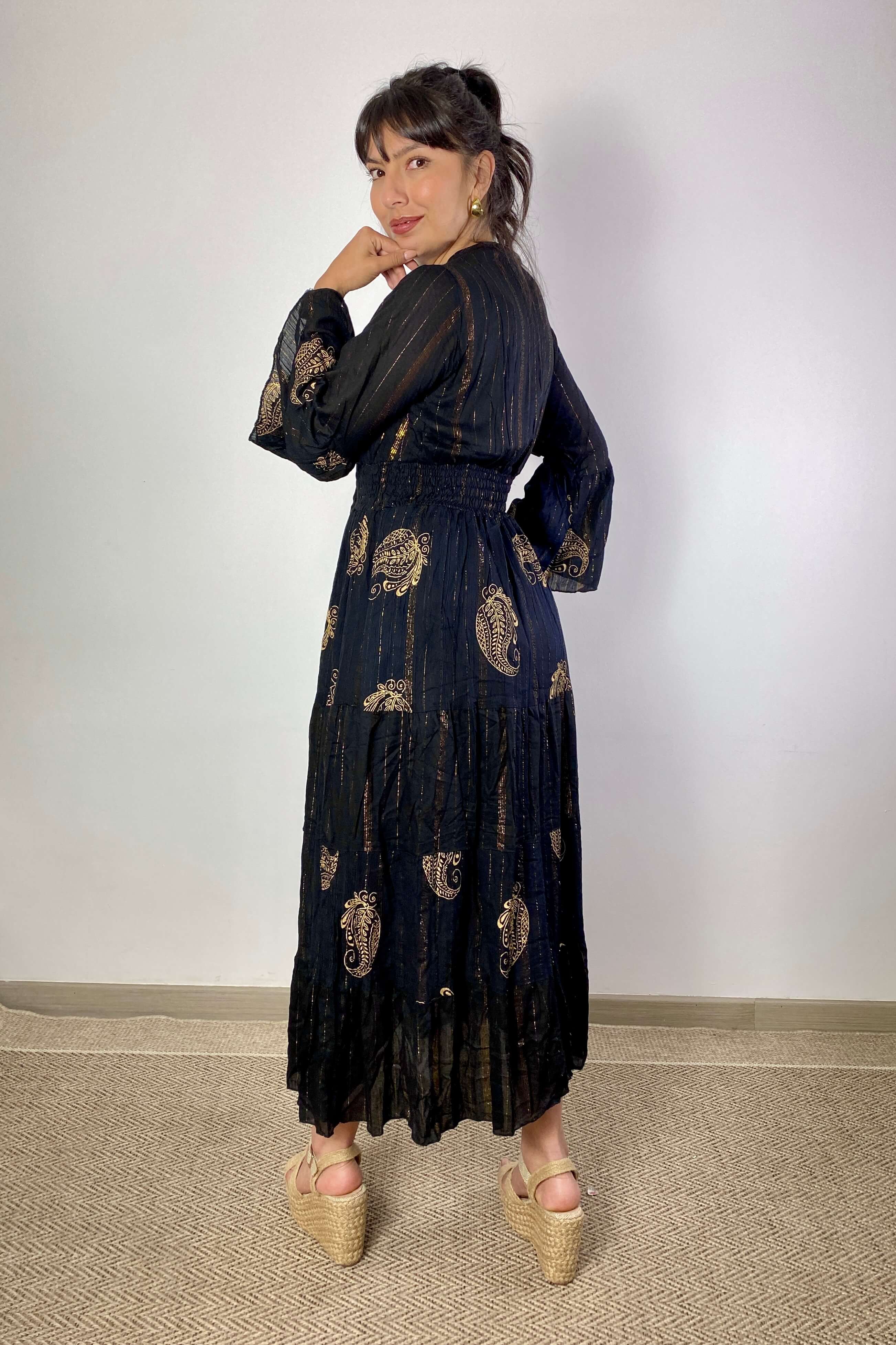 Vestido Kaftan Negro Apliques Dorados - Seleno Shop