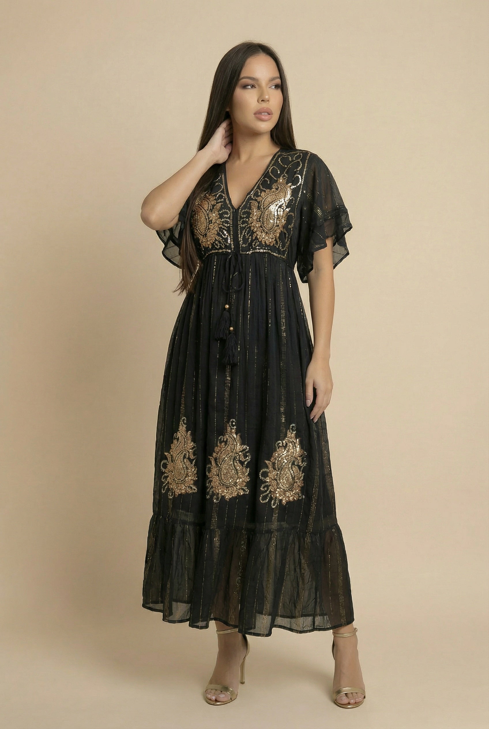 Vestido Kaftan Negro Apliques Dorados - Seleno Shop