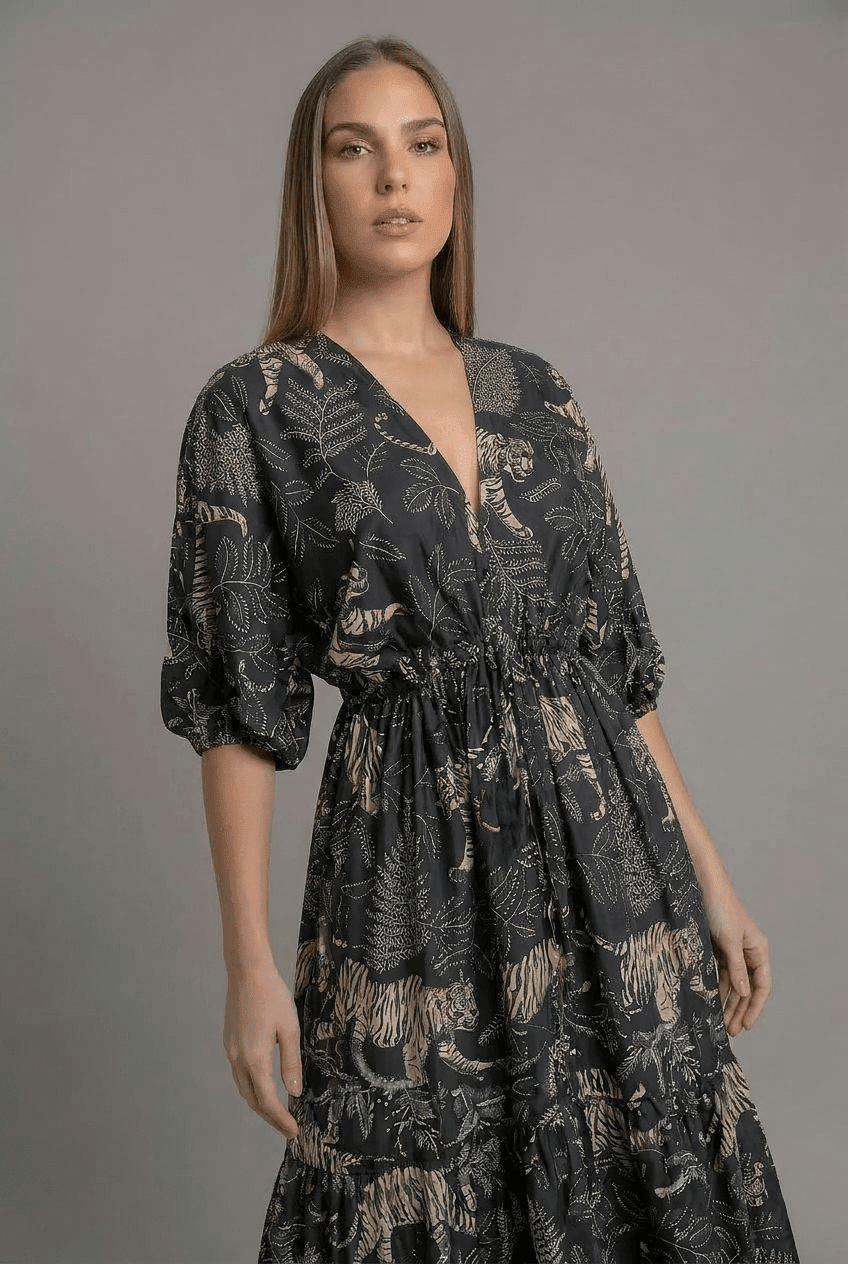 Vestido Kaftan Tigre Nocturno - Seleno Shop
